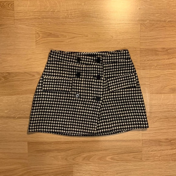 Cute preppy black and white houndstooth button up mini skirt Size XS - Picture 6 of 6